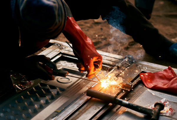 Wie Metallunternehmen auf Branchenentwicklungen reagieren - Kemeta Software Wie Metallunternehmen auf Branchenentwicklungen reagieren